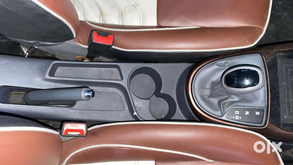 Hyundai Aura Sx Plus Automatic, 2020, Petrol