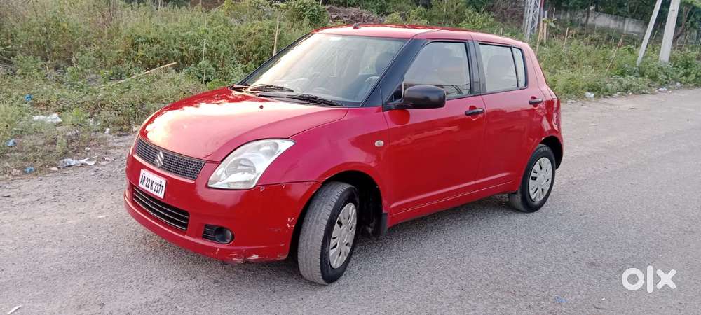 Maruti Suzuki Swift Vxi Bsiii, 2005, Petrol