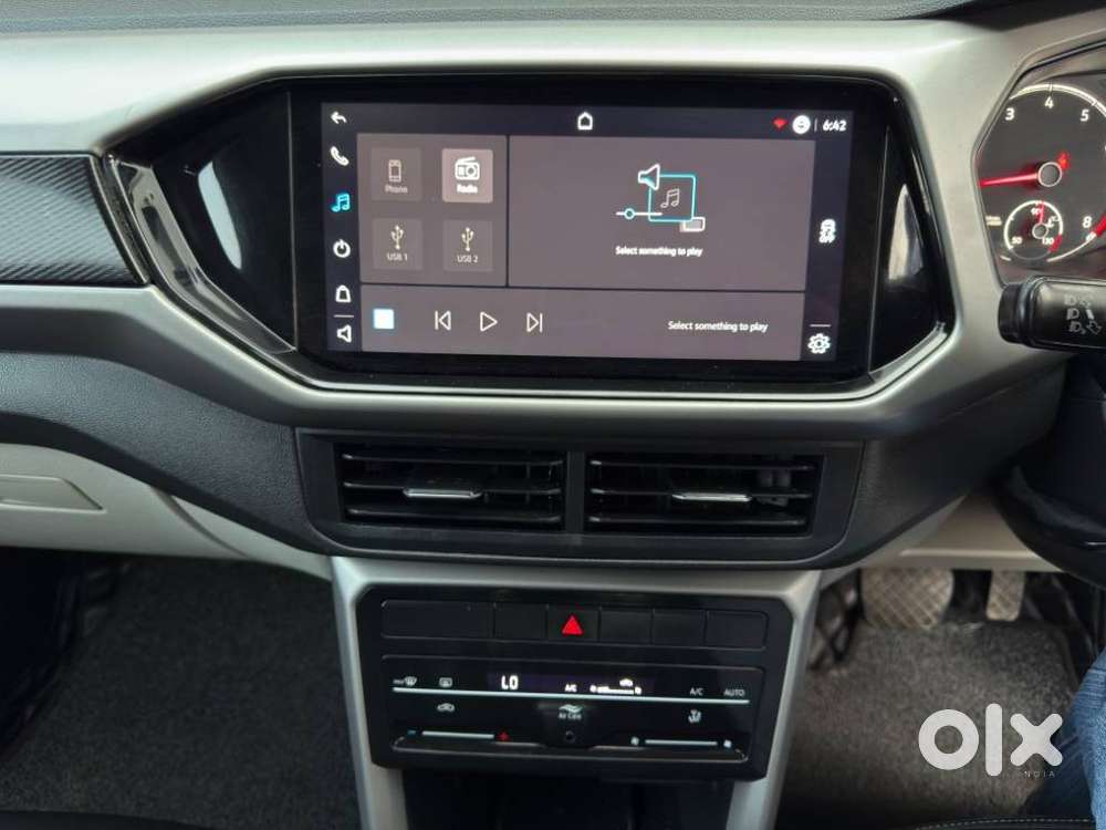 Volkswagen Taigun 1.0 Tsi Highline At, 2022, Petrol