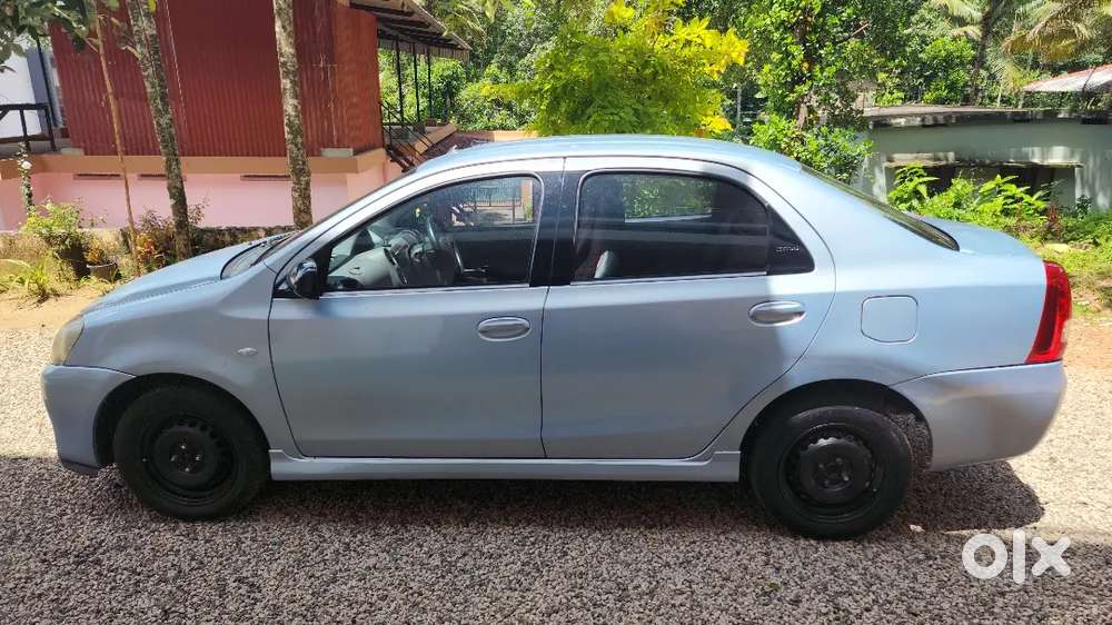 Toyota Etios 2012