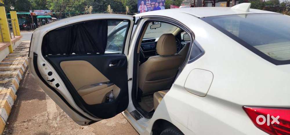 For Sale: Fully Loaded Honda City (2015) - Face Lifted To 2020 Model