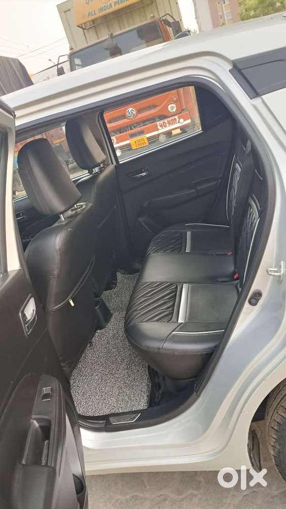 Maruti Suzuki Swift Vxi Optional, 2023, Petrol
