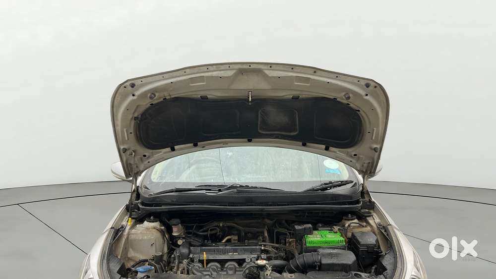 Hyundai Verna 2016-2017 1.6 Vtvt S, 2016, Petrol