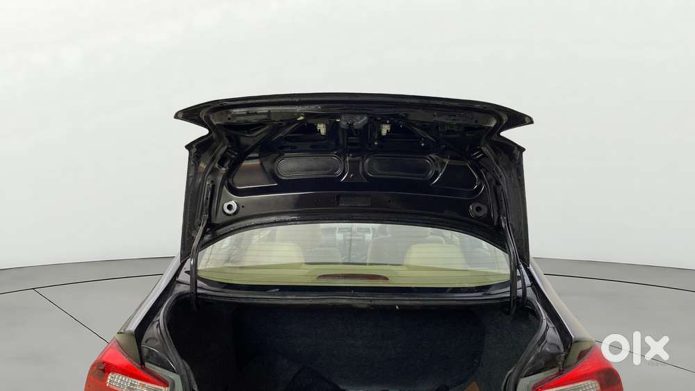 Honda City V Mt, 2013, Petrol