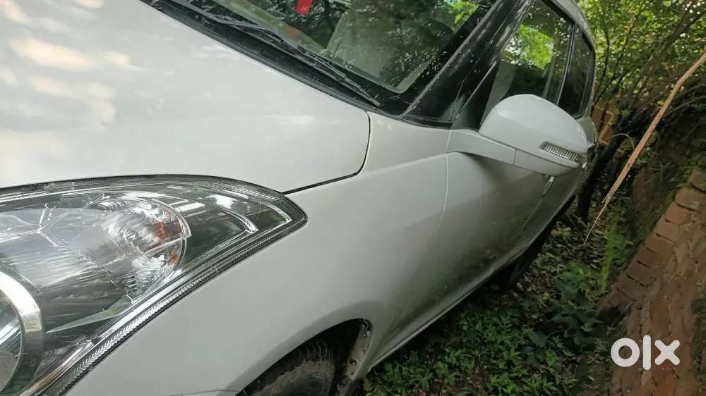 Maruti Suzuki Swift 2012 Diesel 56000 Km Driven
