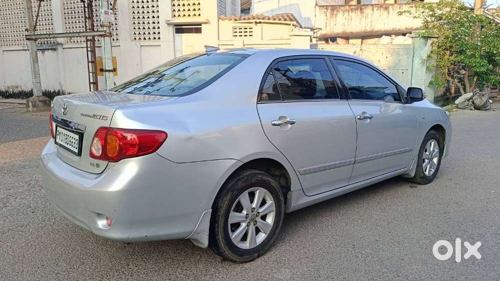 Toyota Corolla Altis G, 2010, Petrol