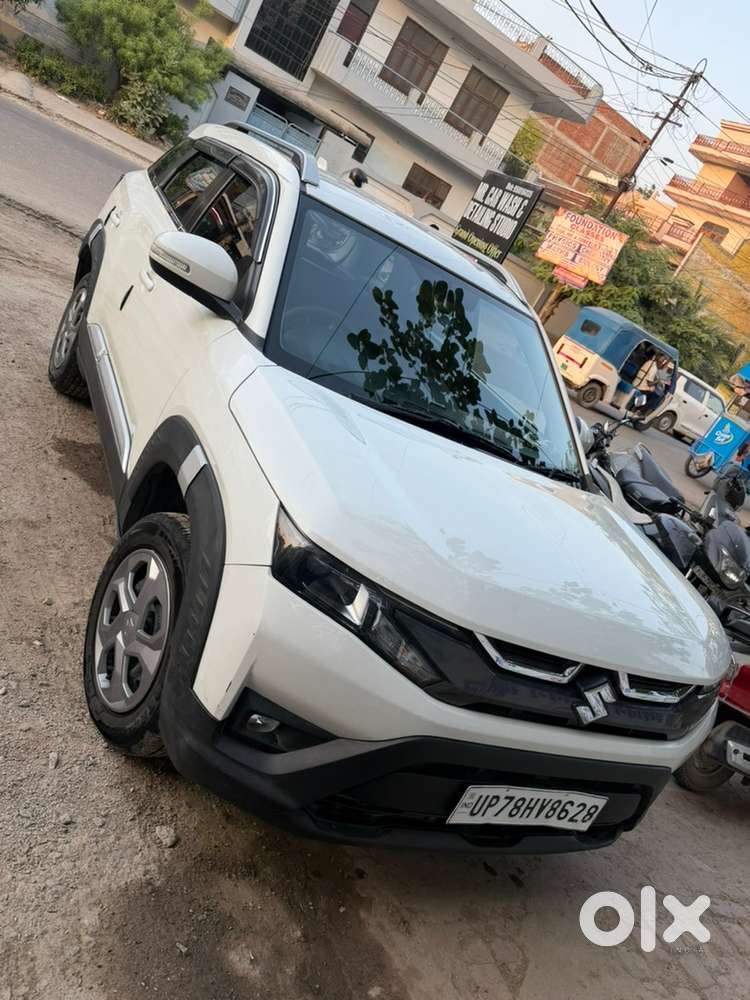 Maruti Brezza Lxi S-cng 2024