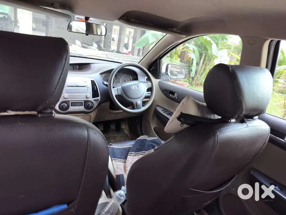 Hyundai I20 2011 Cng & Hybrids 160000 Km Driven.