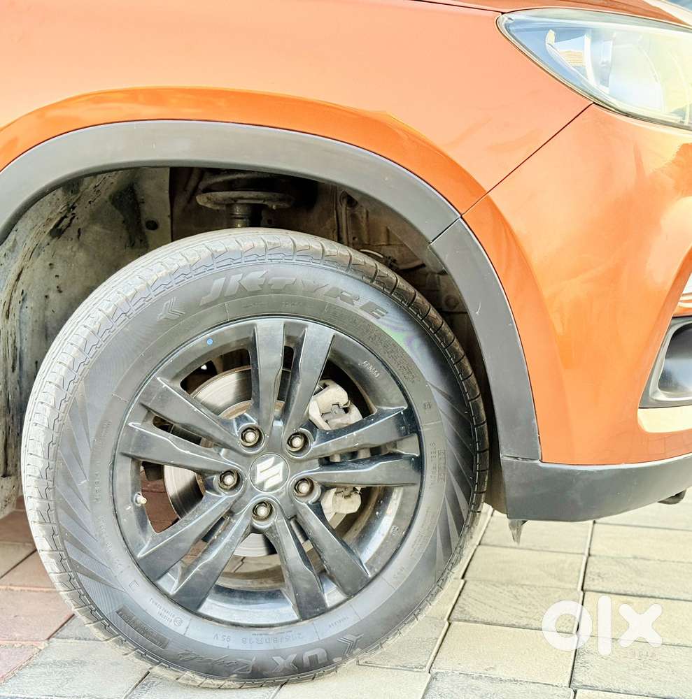 Maruti Suzuki Vitara Brezza Zdi+ Dual Tone Amt, 2020, Diesel