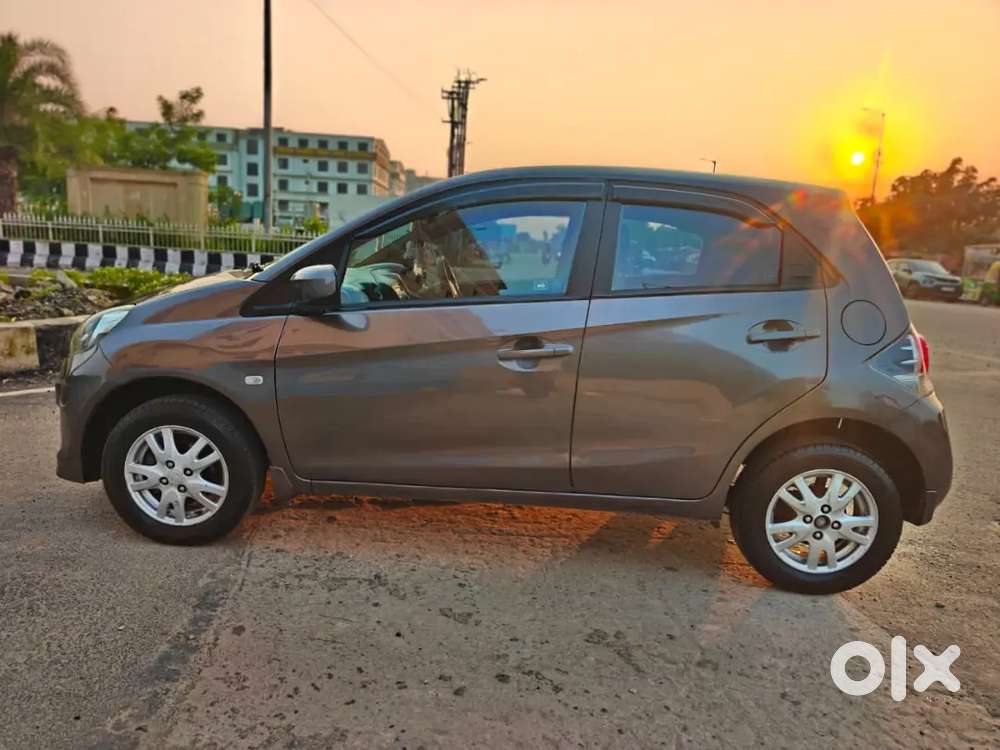 Honda Brio Vx (o) 2013 Manual Car