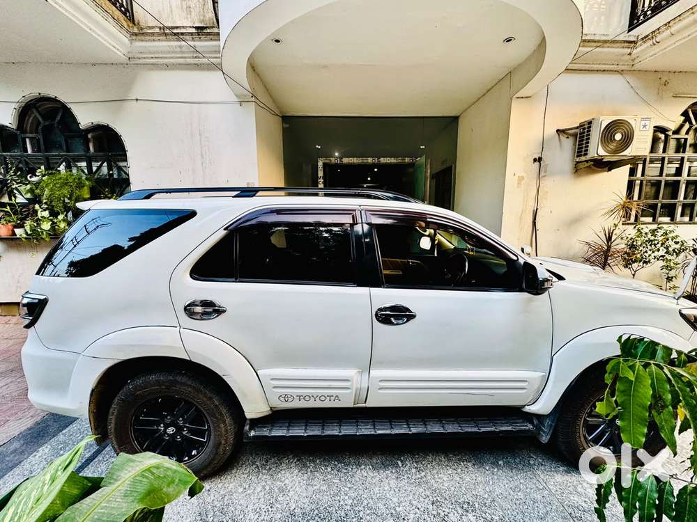 Toyota Fortuner 2.8 2wd Mt, 2015, Diesel