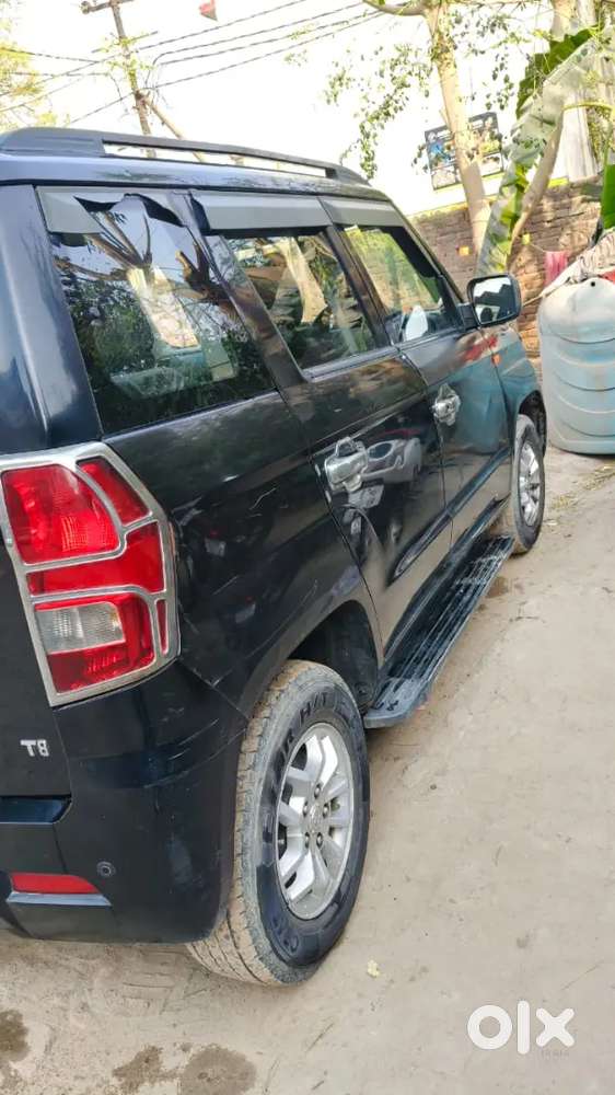 Mahindra Tuv 300 2016