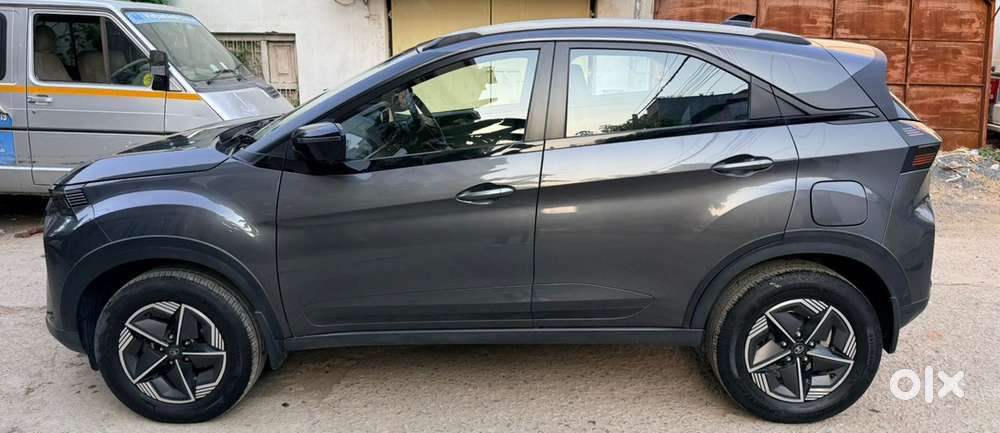 Tata Nexon Petrol 2024