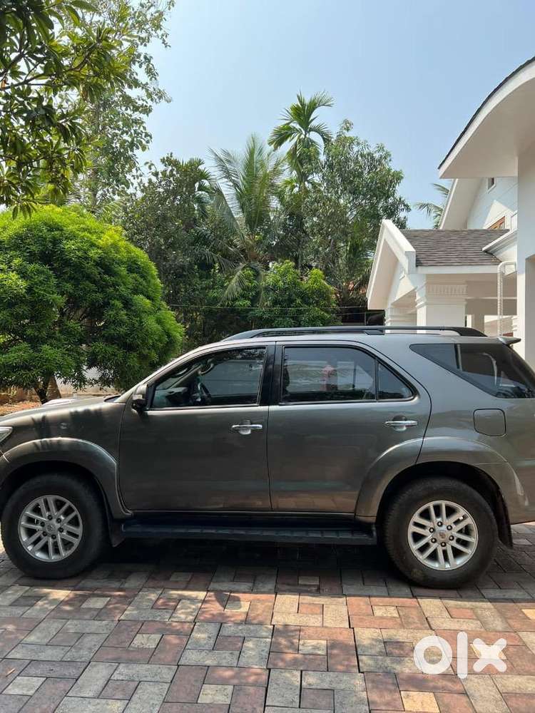 Toyota Fortuner 2014 Diesel 169000 Km Driven