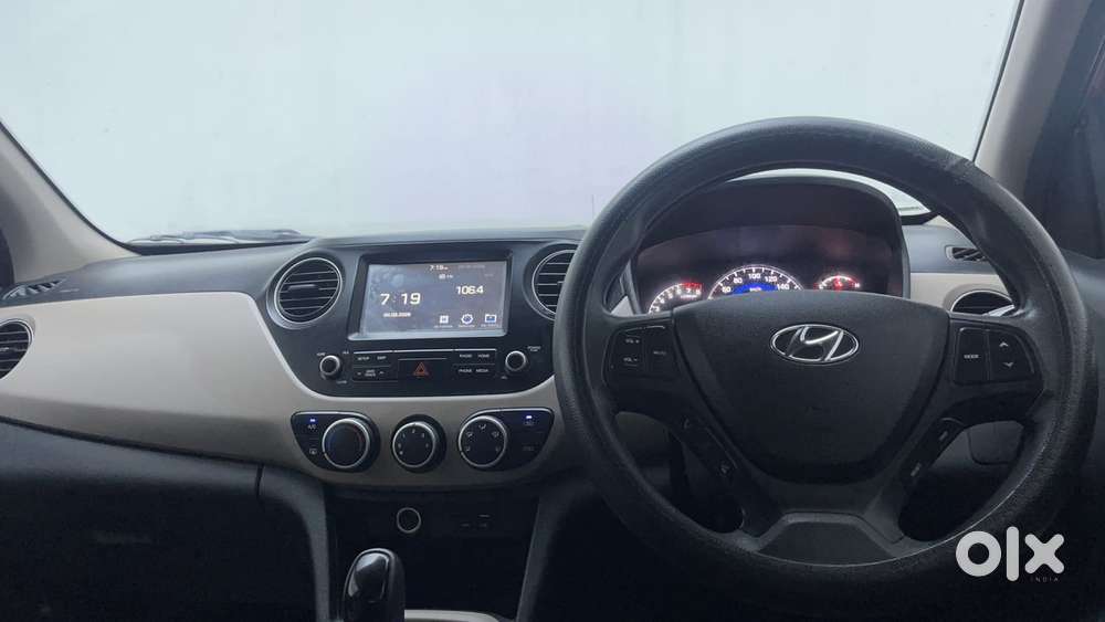 Hyundai Grand I10 [2017-2020] 1.2 Kappa Vtvt Sportz At, 2018, Petrol