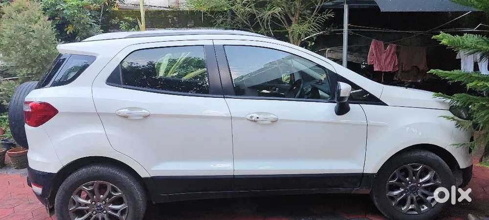 Ford Ecosport 2016 Petrol 85000 Km Driven