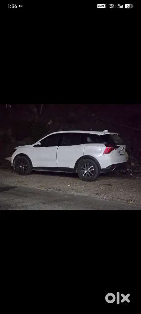 Mahindra Xuv700 2.0 Petrol 2024