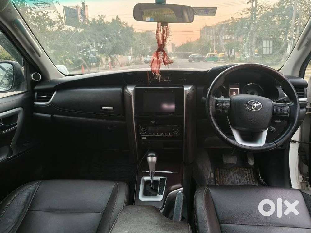 Toyota Fortuner 4x2 At 2.8 Diesel, 2018, Diesel