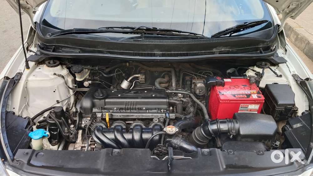 Hyundai Verna Fluidic 1.6 Vtvt Sx Opt, 2013, Petrol