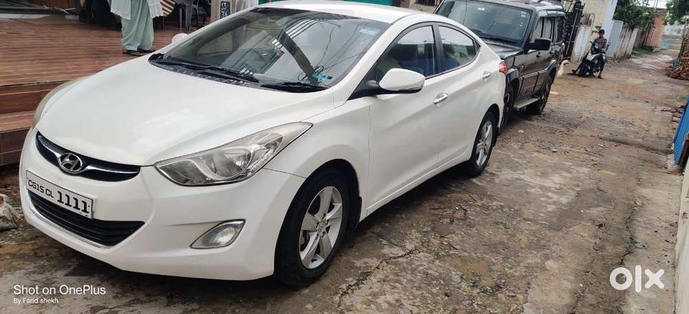 Hyundai Elantra 2013 Petrol Well Maintained