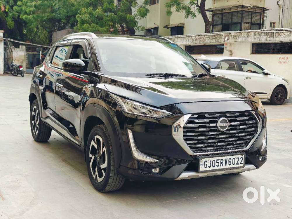 Nissan Magnite 1.0 Xv, 2023, Petrol