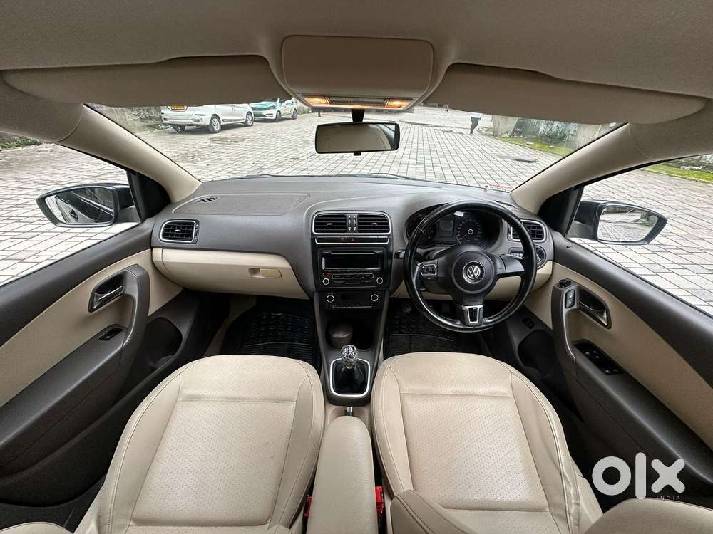 Volkswagen Vento Petrol Highline, 2012, Petrol
