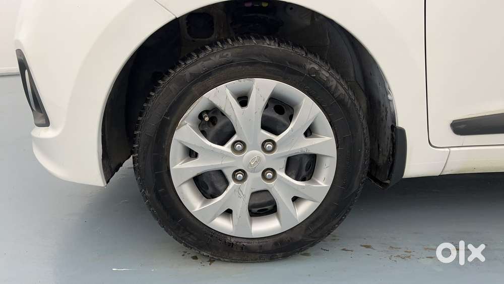 Hyundai Grand I10 1.2 Kappa Sportz, 2015, Petrol