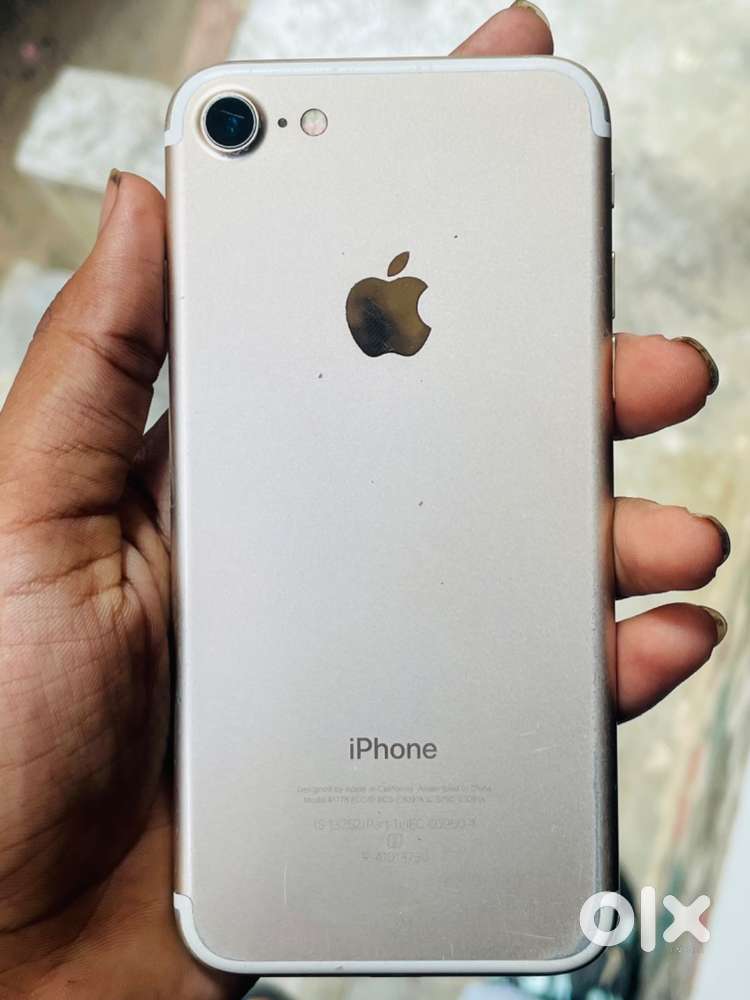 I phone 7 64 GB Exchange bhi kara sakta ha koi