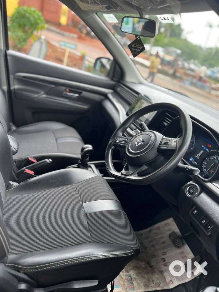 Maruti Suzuki Xl6 1.5 Zeta At, 2019, Petrol