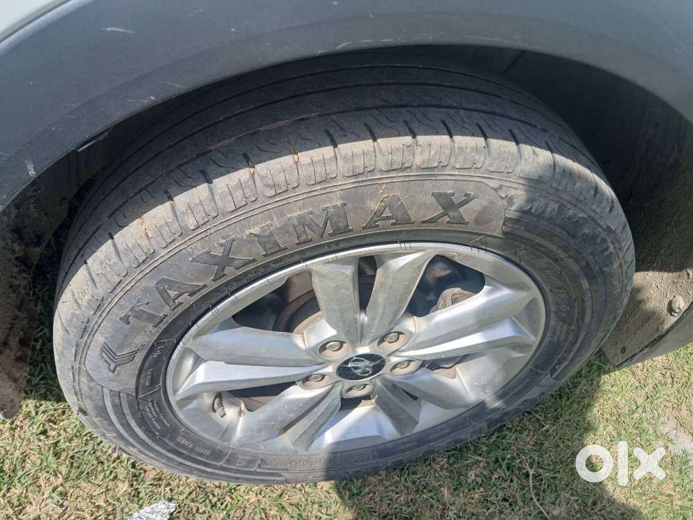 Center Locking