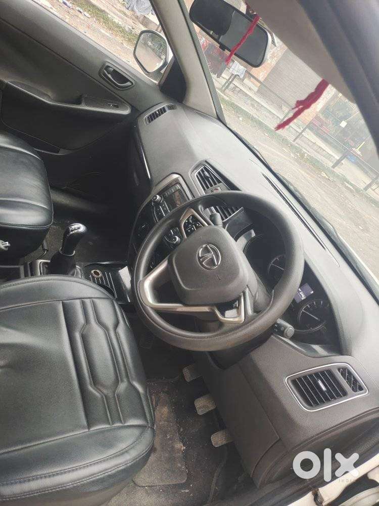 Tata Bolt Revotron Xm, 2015, Petrol