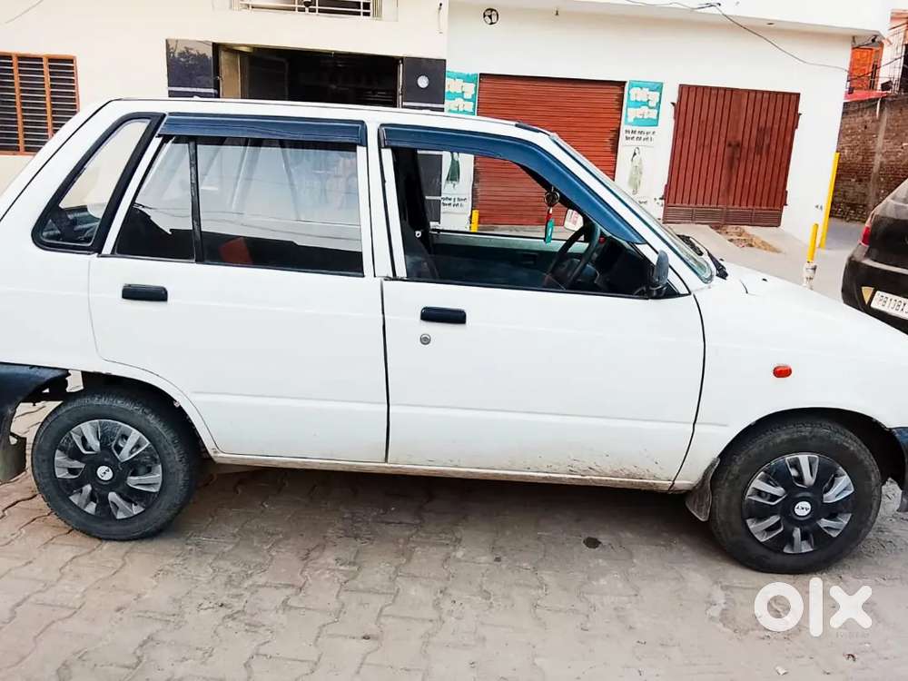 Ingine Bilkul Ok New Krwaya 4 Tyres New... Seat Cover New