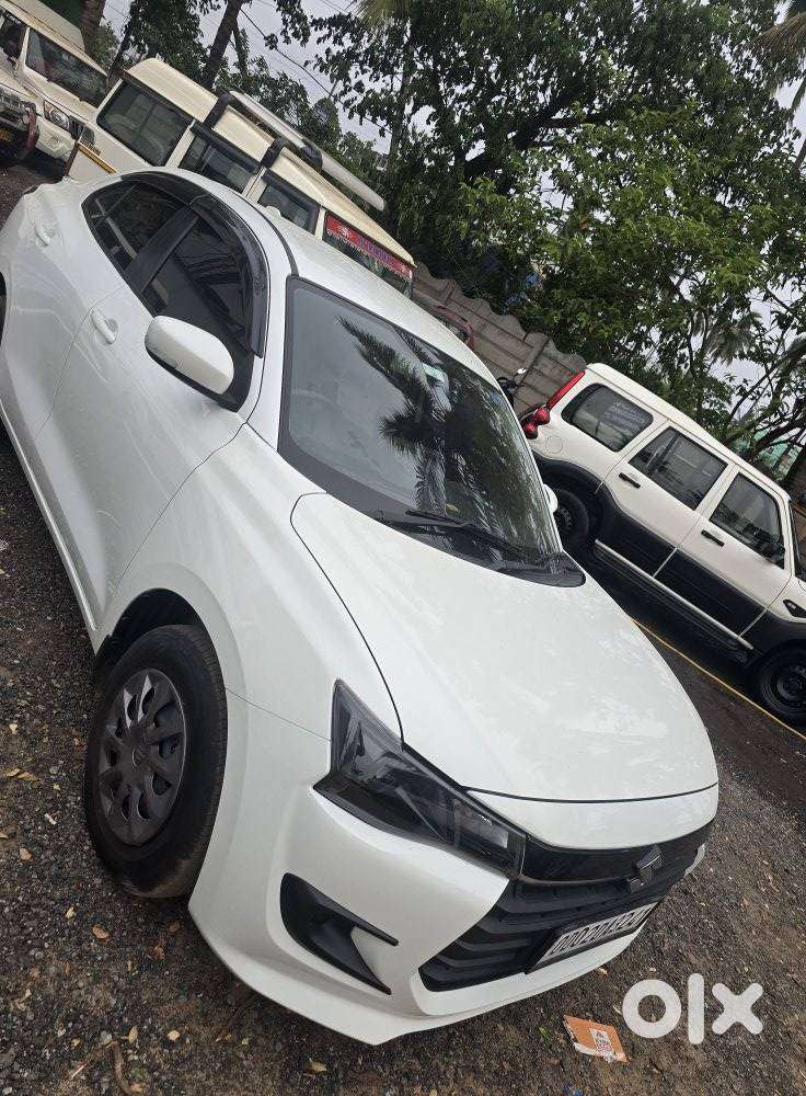 Maruti Suzuki Swift Dzire 1.3 Vxi, 2025, Petrol