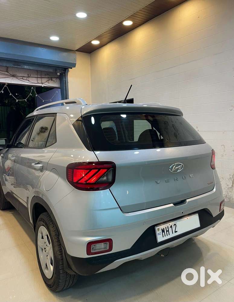 Hyundai Venue S Turbo, 2019, Petrol