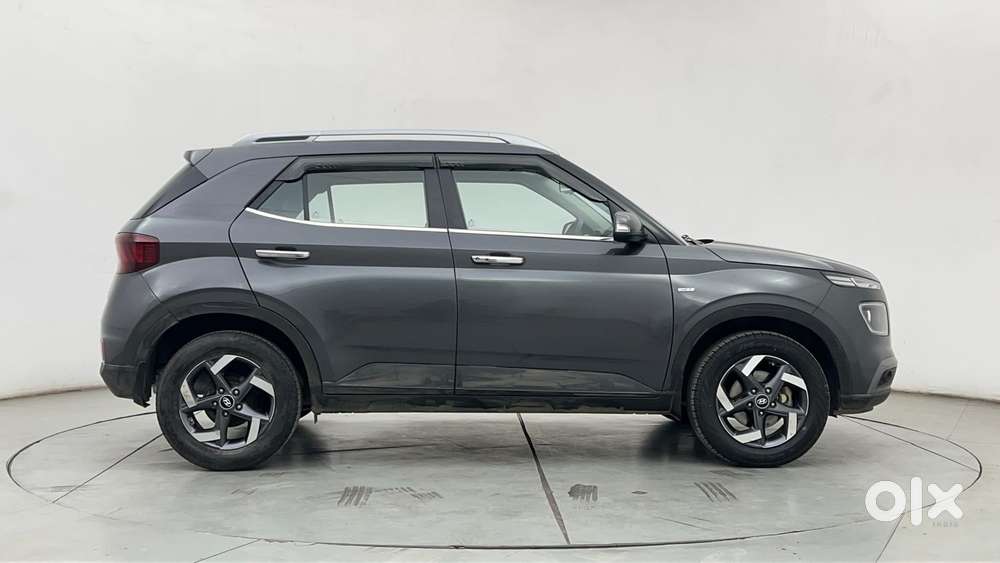 Hyundai Venue Sx Plus Turbo Dct, 2022, Petrol