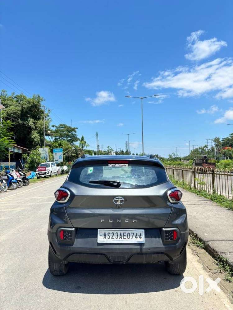 Tata Punch Creative Flagship Dual Tone Mt, 2022, Petrol