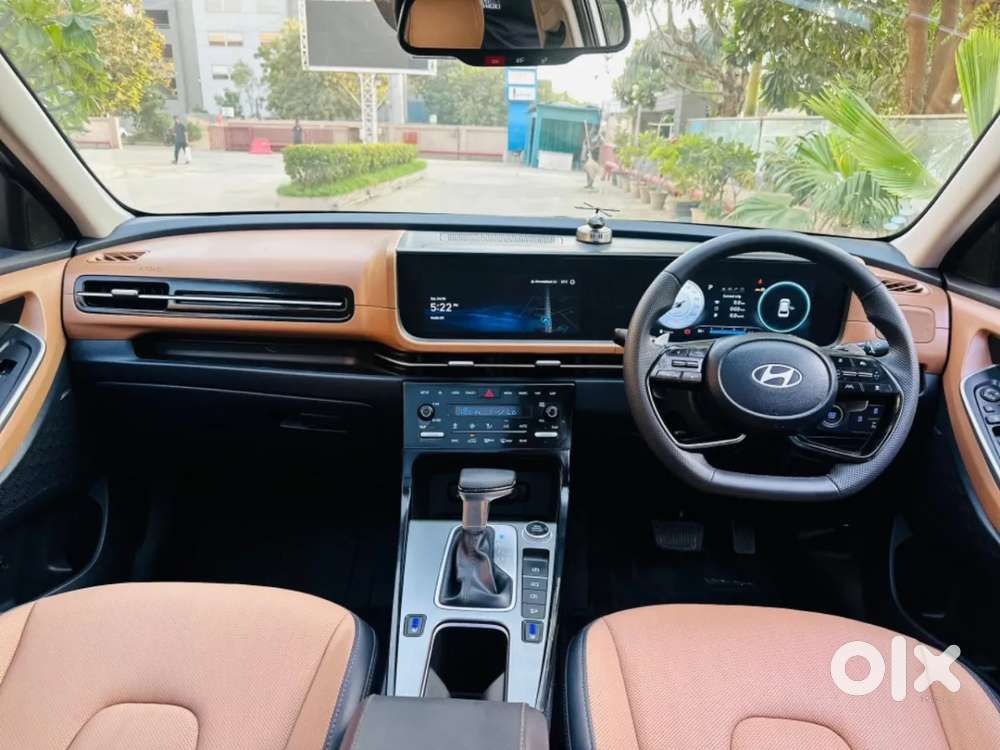 Hyundai Alcazar Signature (o) 6 Str 1.5 Petrol Dct, 2026, Petrol