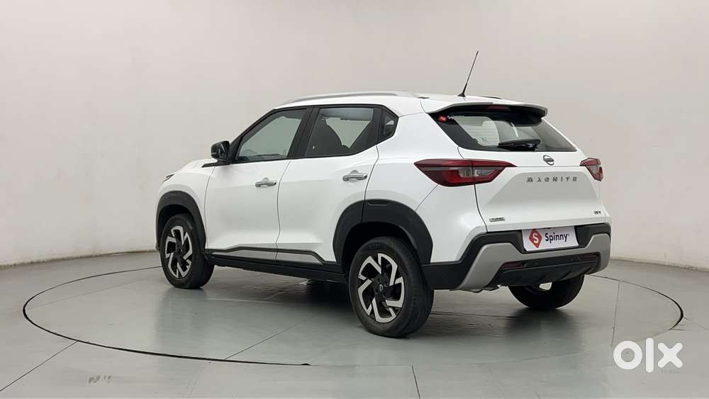 Nissan Magnite 1.0 Xv Turbo Cvt, 2022, Petrol