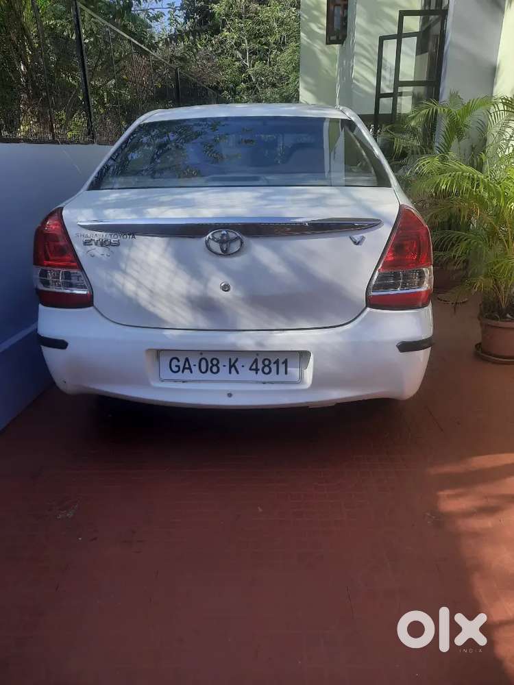 Toyota Etios 2013 Petrol 71000 Km Driven