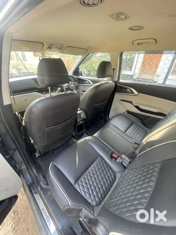 Kia Carens Automatic.. Perfect Condition With Both Keys