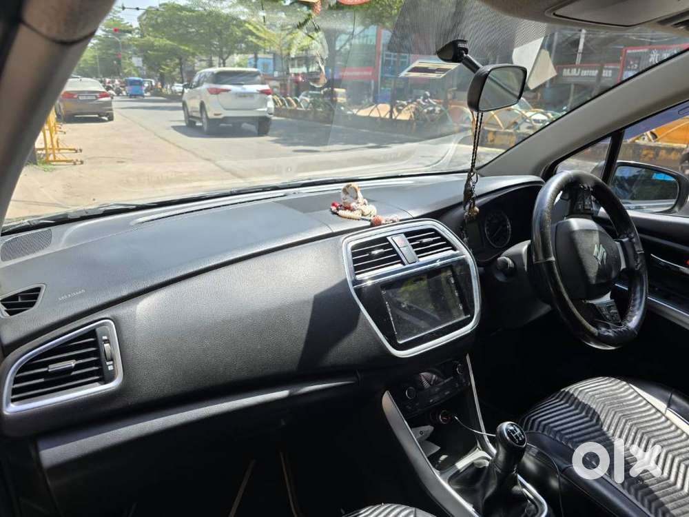 Maruti-suzuki S-cross