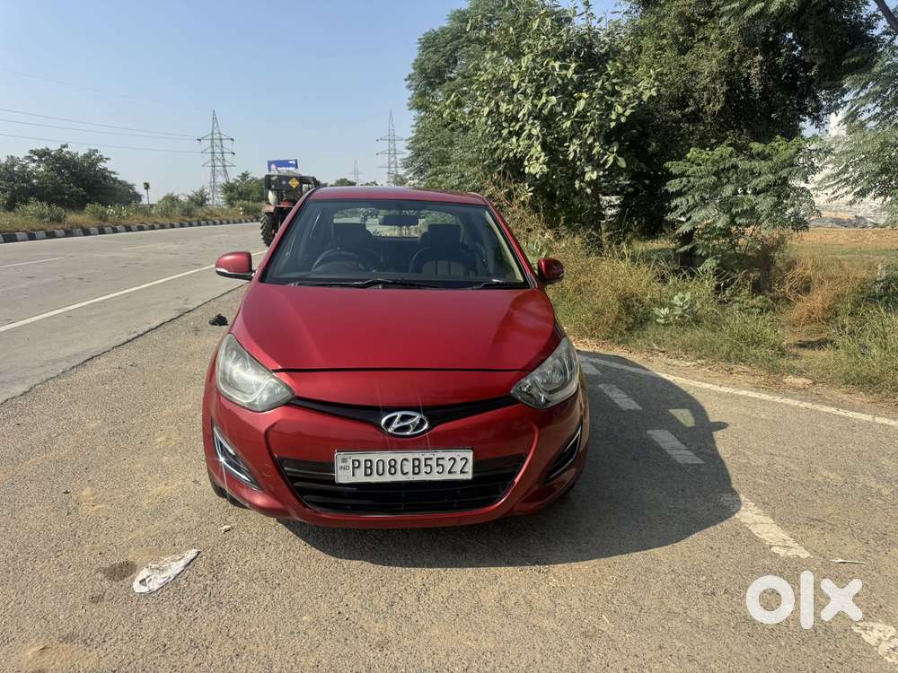 Hyundai I20 Magna Optional 1.2, 2012, Petrol