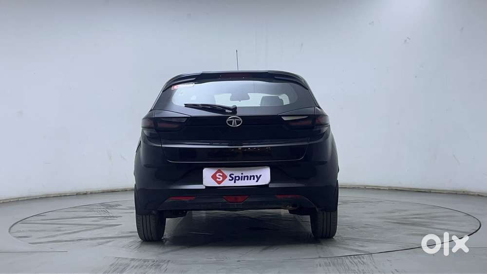 Tata Altroz 1.2 Xz Plus Dark Edition, 2023, Petrol