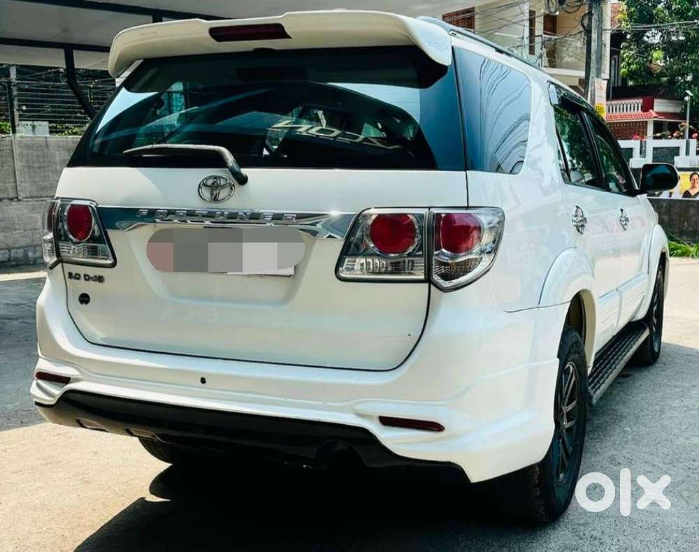 Toyota Fortuner, 2012, Diesel