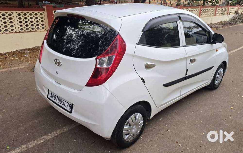 Hyundai Eon Era +, 2017, Petrol