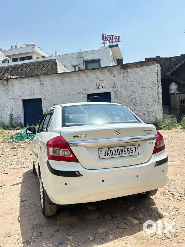 Maruti Suzuki Dzire 2015