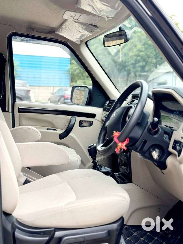 Mahindra Scorpio Classic 2.2 S 11 Mt 7 Str, 2025, Diesel