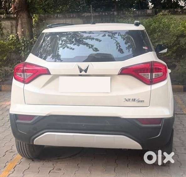 Mahindra Xuv300 Turbosport W6, 2024, Petrol