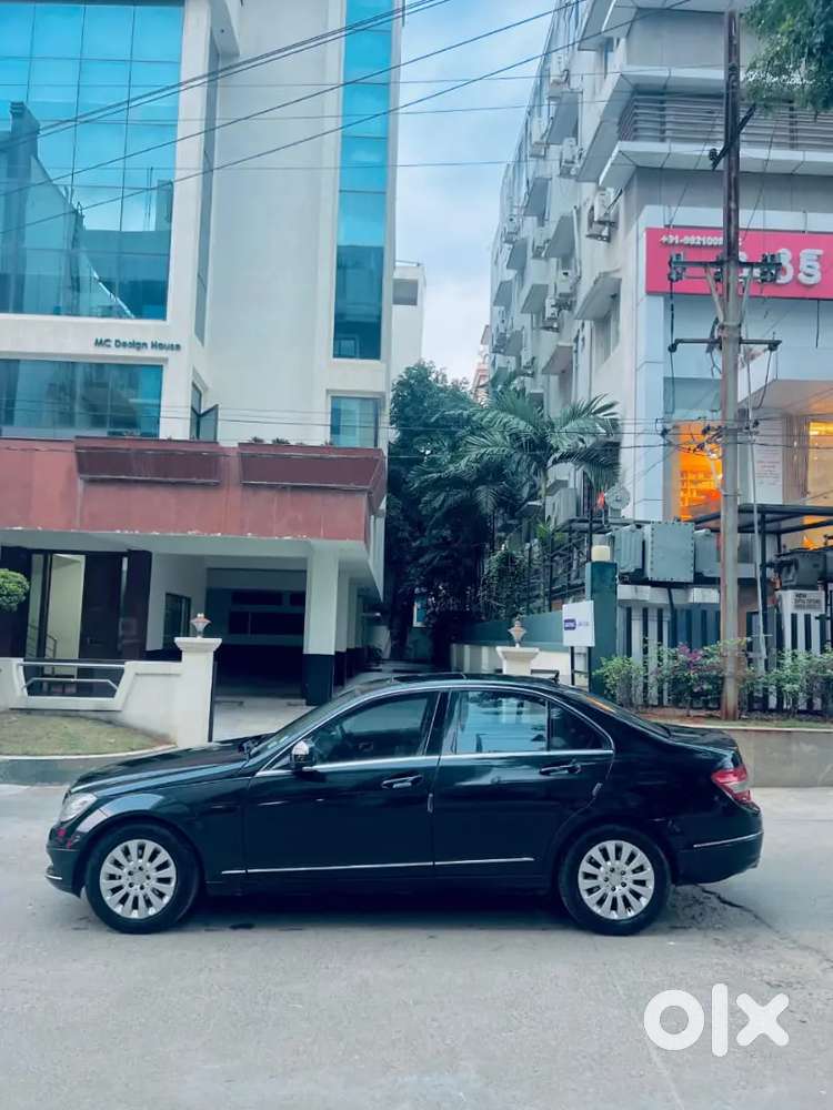 Mercedes-benz C-class 2010 Petrol Well Maintained