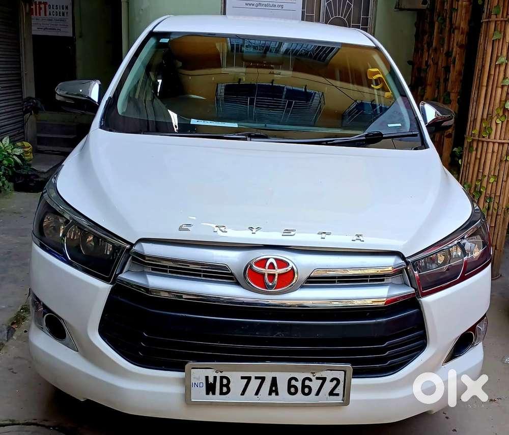 Toyota Innova Crysta 2.4 G Mt 8s, 2020, Diesel